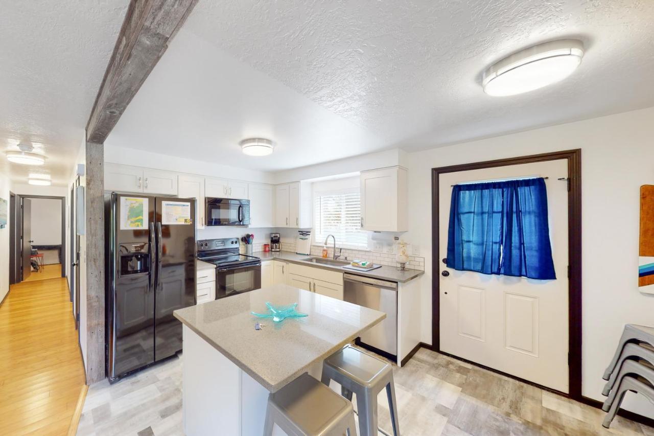 Coastal Calm Villa Lincoln City Luaran gambar